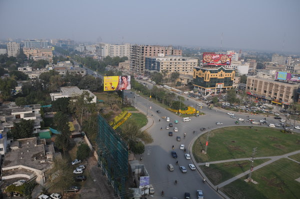 Main Boulevard Gulberg, Lahore
